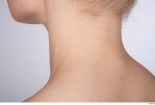 Unaisa neck nude 0005.jpg